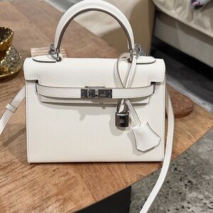 Off White Leather Top-Handle Hermes Kelly 19 style Bag with Silver HW🚨FINAL DROP